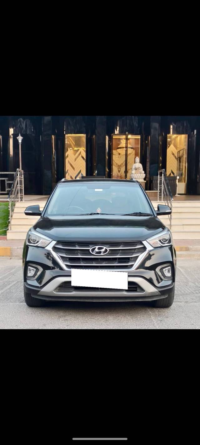 https://images10.gaadi.com/usedcar_image/4527524/original/processed_ab02aca3a48c315191a6a0d5844132fb.jpg?imwidth=6401