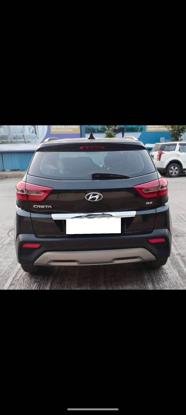 https://images10.gaadi.com/usedcar_image/4527524/original/processed_c00a079b097a19b7b49e17d230d4da5a.jpg?imwidth=6400