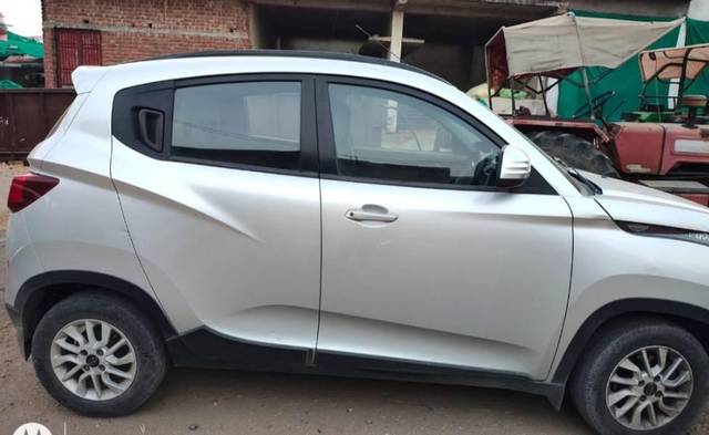 https://images10.gaadi.com/usedcar_image/4527536/original/processed_d620c997-2417-4965-95f1-fe3c618b4095.jpg?imwidth=6401
