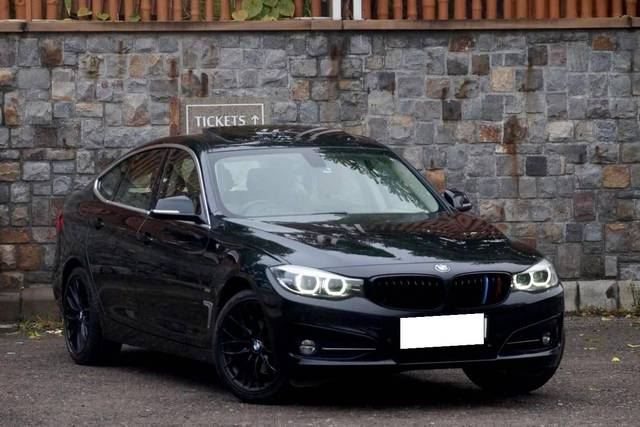 https://images10.gaadi.com/usedcar_image/4527538/original/processed_419e637e2506a6edcbf96327967a0ece.jpeg?imwidth=6400