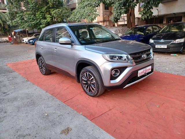 https://images10.gaadi.com/usedcar_image/4527553/original/processed_d9b630f6395ac0555bdf795a4e39fccb.jpeg?imwidth=6400