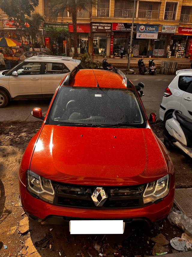 https://images10.gaadi.com/usedcar_image/4527572/original/processed_db118b14-3a2a-41be-aba4-ff1e281ba410.jpeg?imwidth=6400