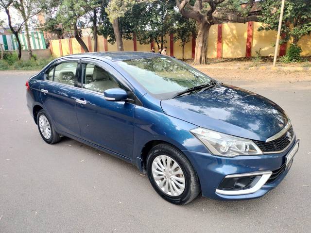 https://images10.gaadi.com/usedcar_image/4527625/original/01c0d407e1e050f6391f11613cfd6163.jpg?imwidth=6400