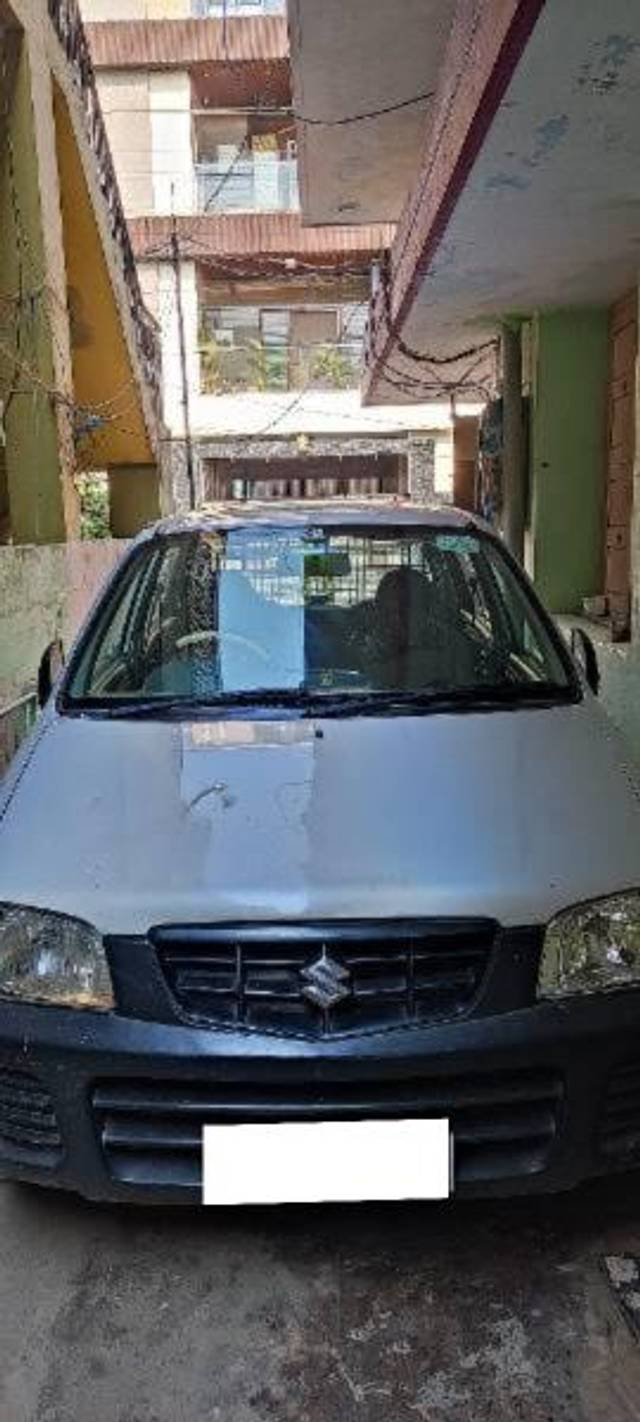 https://images10.gaadi.com/usedcar_image/4527629/original/processed_f8d282dc-bebf-4bc5-9df4-34cee308f2e9.jpg?imwidth=6401