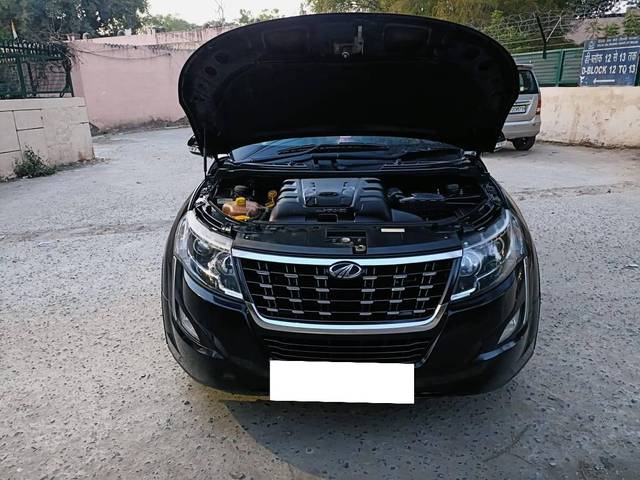 https://images10.gaadi.com/usedcar_image/4527632/original/processed_d2d346ffb210ad6261fd51a5cb88366e.jpg?imwidth=6400