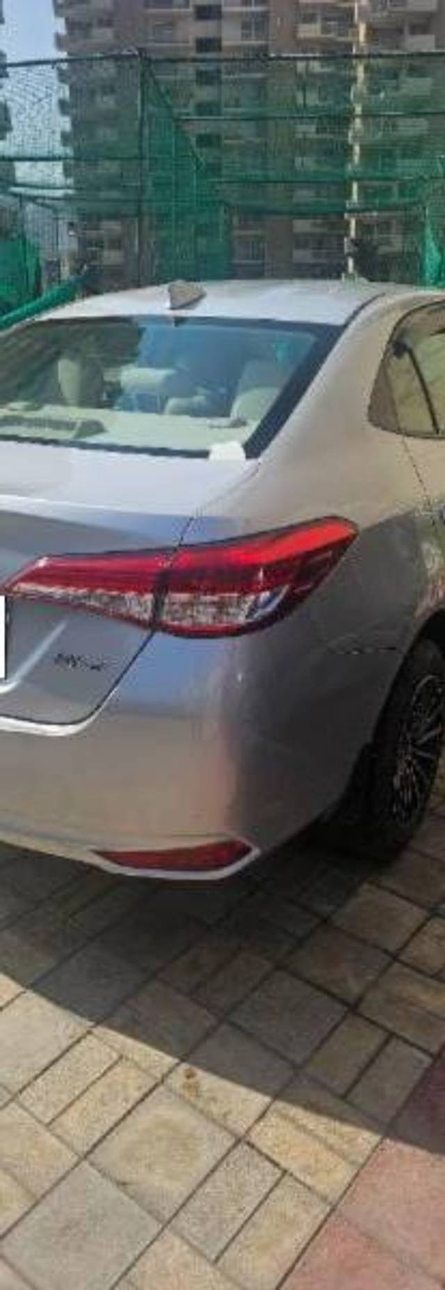 https://images10.gaadi.com/usedcar_image/4527649/original/processed_b8109a33-85e0-457a-a7e6-d2b6afd92680.jpg?imwidth=6402
