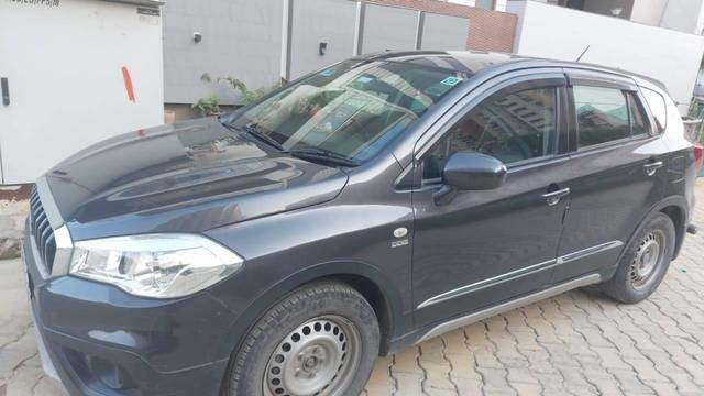 https://images10.gaadi.com/usedcar_image/4527684/original/processed_ce278e0e-43a8-4d7e-8c3b-8a3308a1c3b4.jpg?imwidth=6402