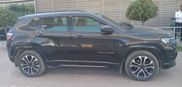https://images10.gaadi.com/usedcar_image/4527707/original/processed_dce2d874c4b2c477b07cb09425db2a0e.jpg?imwidth=6401