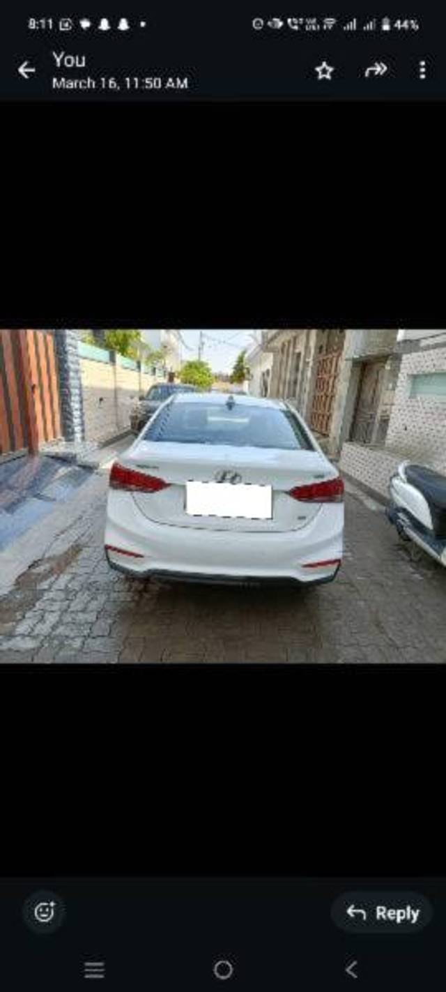 https://images10.gaadi.com/usedcar_image/4527710/original/processed_e2179cab-6420-4f52-9417-4c25419b3123.jpg?imwidth=6401