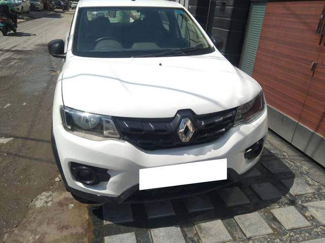 https://images10.gaadi.com/usedcar_image/4527711/original/processed_76b649a514c6249ea186f63c5dfd2ca9.jpg?imwidth=6400