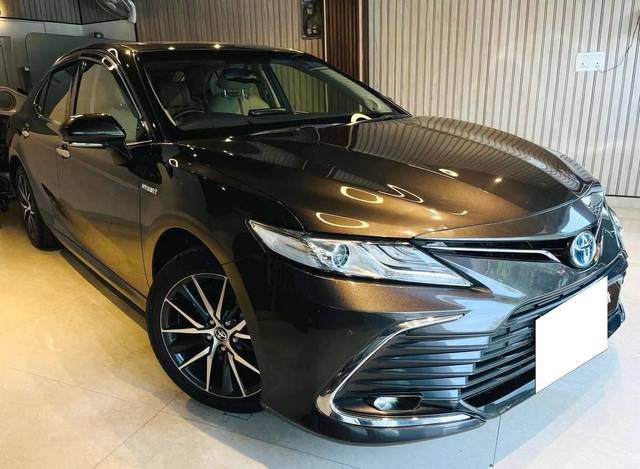 https://images10.gaadi.com/usedcar_image/4527712/original/processed_8d47801c1ed0dfd13046d51785aefff1.jpg?imwidth=6400