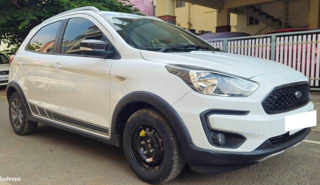https://images10.gaadi.com/usedcar_image/4527716/original/processed_5f3c3584d389ef9a562c04dfc6635e2b.jpg?imwidth=6400