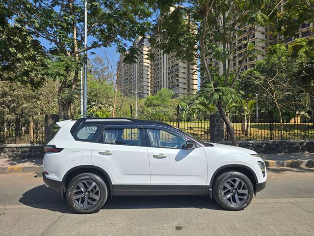 https://images10.gaadi.com/usedcar_image/4527720/original/06331a4d9a5107a059b6f436818ab0d9.jpg?imwidth=6401
