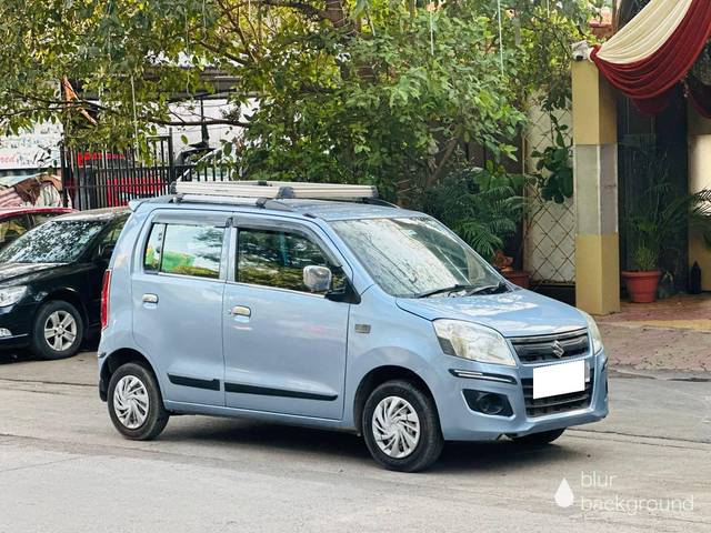https://images10.gaadi.com/usedcar_image/4527726/original/processed_526e7123fd54fdb2e13579368d997bcd.jpg?imwidth=6400