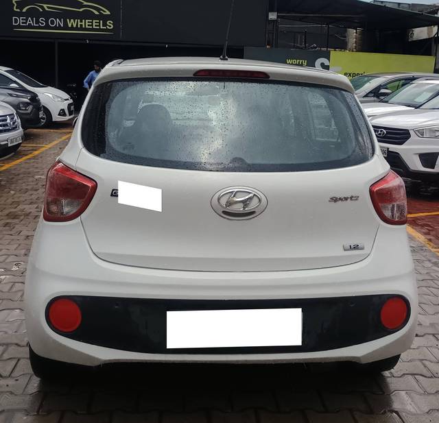 https://images10.gaadi.com/usedcar_image/4527730/original/processed_60428910e290f4375fc79f8bf761a513.jpg?imwidth=6402