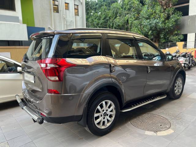 https://images10.gaadi.com/usedcar_image/4527731/original/processed_2d2f9c8f227cdd8a7f00ff2f83a4b47e.jpg?imwidth=6401