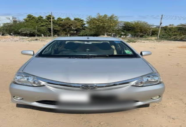 https://images10.gaadi.com/usedcar_image/4527741/original/c8176e4f-4255-4b65-b427-2eb5da59569d.?imwidth=6401