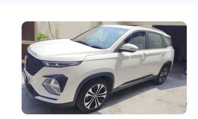 https://images10.gaadi.com/usedcar_image/4527743/original/processed_56b30b8d-1076-464a-a520-921b3d764721.png?imwidth=6400