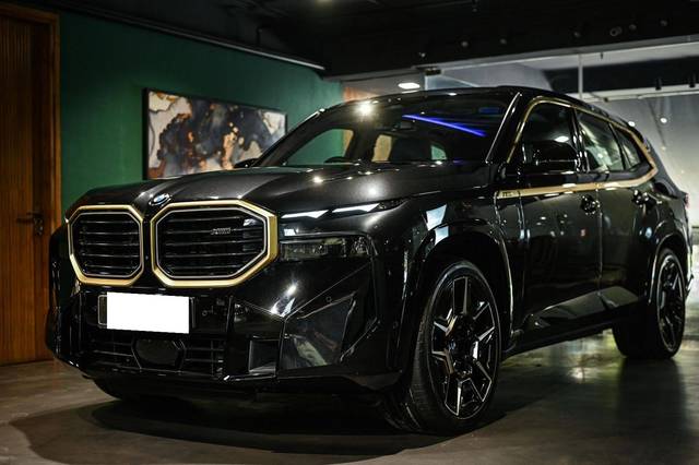 https://images10.gaadi.com/usedcar_image/4527744/original/processed_55a9d76680129da79978b9970d7ba606.jpg?imwidth=6401