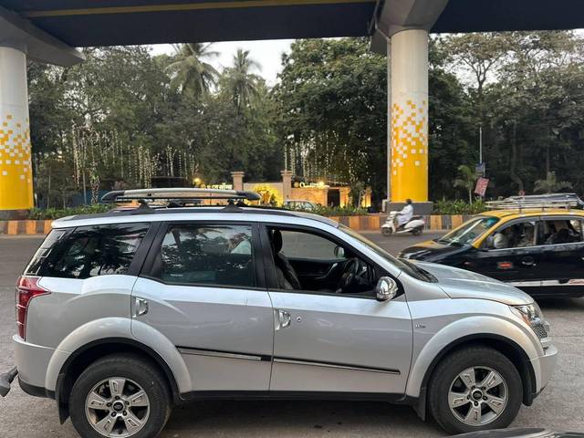 https://images10.gaadi.com/usedcar_image/4527748/original/processed_223aefd6a57f1919bc38763fb3c74b08.jpg?imwidth=6401