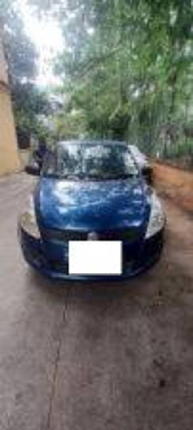 https://images10.gaadi.com/usedcar_image/4527751/original/processed_ccfd7a2634fd8e10295bbb5195cd30d9.jpg?imwidth=6402