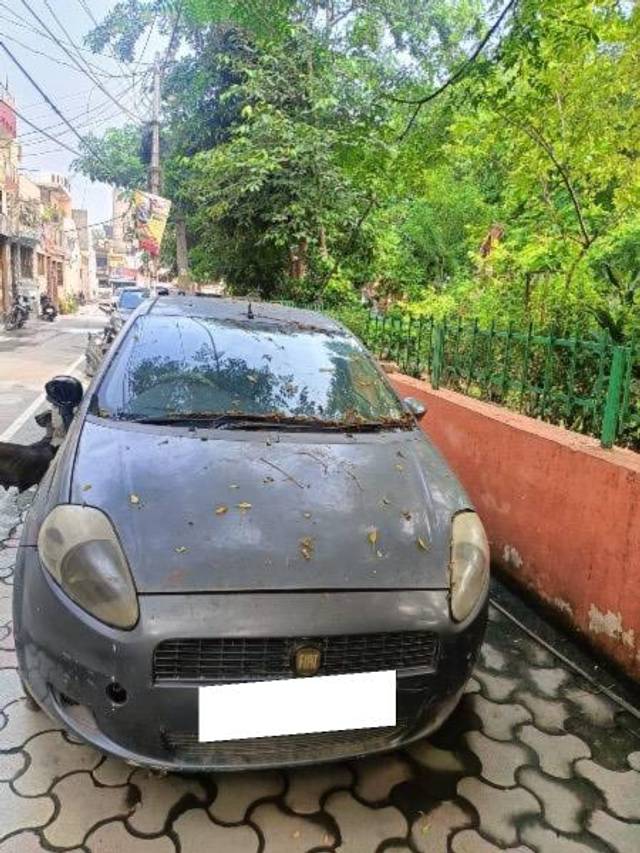 https://images10.gaadi.com/usedcar_image/4527807/original/processed_04042ed9-6536-4928-97a1-25ee561c7711.jpeg?imwidth=6400