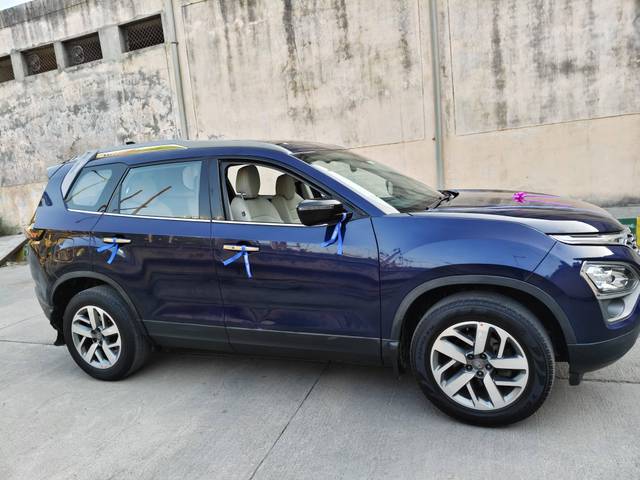 https://images10.gaadi.com/usedcar_image/4527810/original/processed_85df9424ee735d1b89874737bfe09539.jpg?imwidth=6401