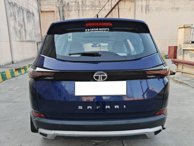 https://images10.gaadi.com/usedcar_image/4527810/original/processed_c02ff3f03fecfc9e5e33f23e1fd37579.jpg?imwidth=6402