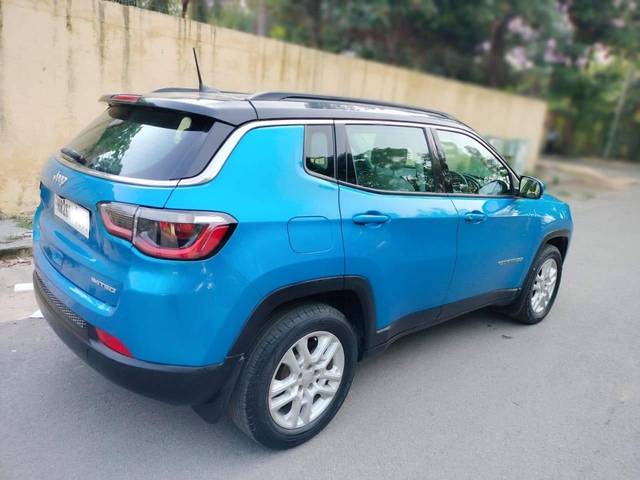 https://images10.gaadi.com/usedcar_image/4527818/original/processed_d53386e103cb04bd6b5f7d20599a7020.jpg?imwidth=6402