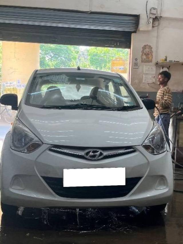 https://images10.gaadi.com/usedcar_image/4527824/original/processed_2a1133bd-7506-4616-bb5a-3346bb62de00.jpeg?imwidth=6402