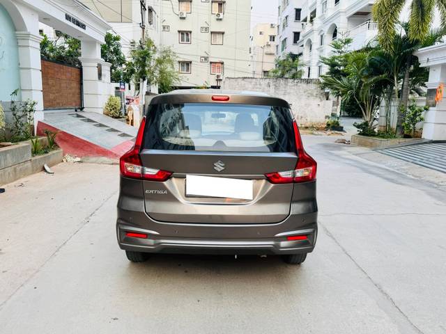 https://images10.gaadi.com/usedcar_image/4527827/original/processed_c0dc1c8222af82270ddb8de63a56719d.jpg?imwidth=6402
