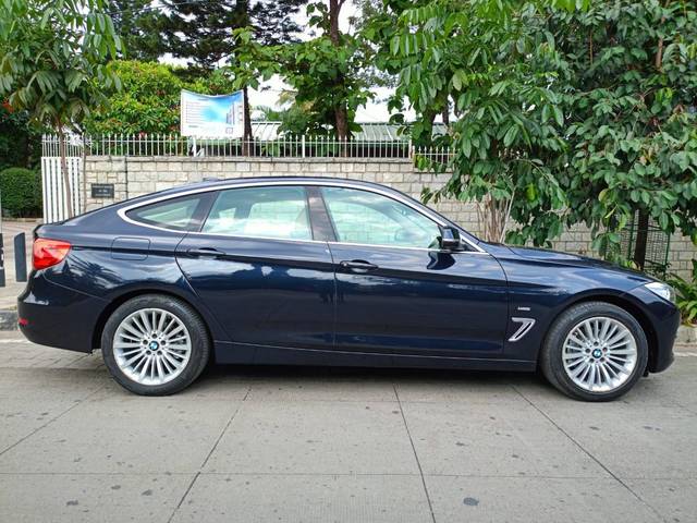 https://images10.gaadi.com/usedcar_image/4527831/original/processed_caba1b5e2557eb627300a8df2177b8fa.jpeg?imwidth=6401