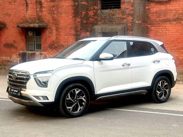 https://images10.gaadi.com/usedcar_image/4527837/original/processed_91183e21dd899cc4d16213d27a46b7fb.jpg?imwidth=6400