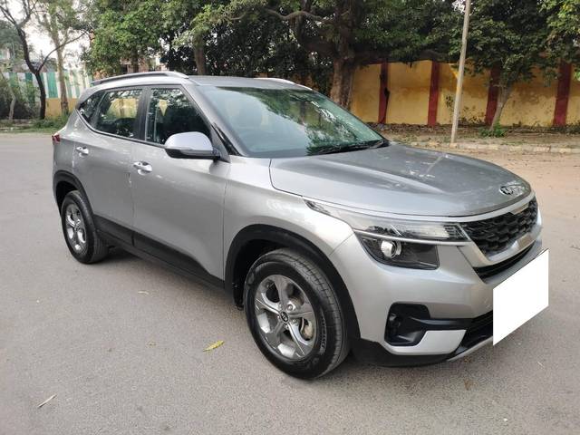 https://images10.gaadi.com/usedcar_image/4527849/original/processed_d7af86ae7aa6860078a1bdd02f7b09dd.jpg?imwidth=6400