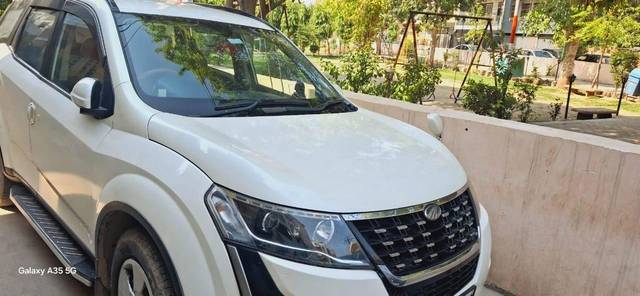 https://images10.gaadi.com/usedcar_image/4527861/original/processed_ea69cbec-926f-424f-aebb-45cb2bdcb14b.jpg?imwidth=6402