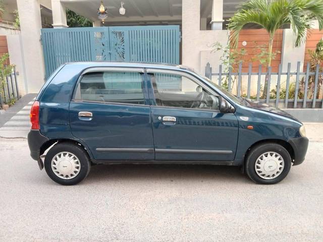 https://images10.gaadi.com/usedcar_image/4527984/original/processed_4b189778a146a78781b71ab08990f276.jpg?imwidth=6401