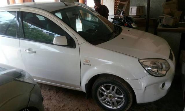 https://images10.gaadi.com/usedcar_image/4527986/original/processed_1e126b07-94c9-4645-9a7f-96d449f3b1a2.jpg?imwidth=6400