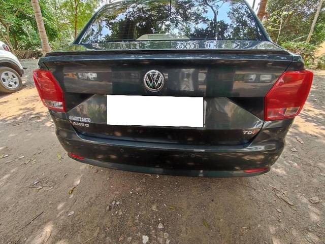 https://images10.gaadi.com/usedcar_image/4527988/original/processed_4ac91609-6ba9-424d-8ea5-366a91541c5c.jpg?imwidth=6402