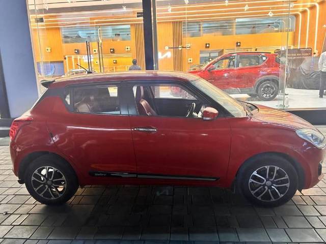 https://images10.gaadi.com/usedcar_image/4528010/original/processed_71615acb-1556-4164-9187-ef19d3ad8091.jpg?imwidth=6400