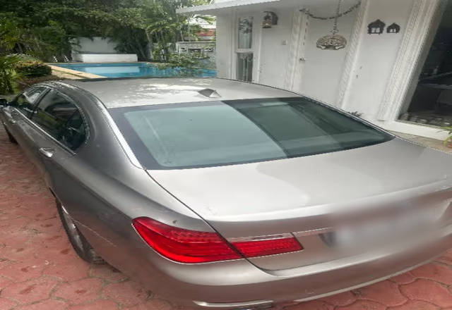 https://images10.gaadi.com/usedcar_image/4528081/original/6ec0ccdc-11fe-4854-af2f-6eb358c9829f.?imwidth=6402