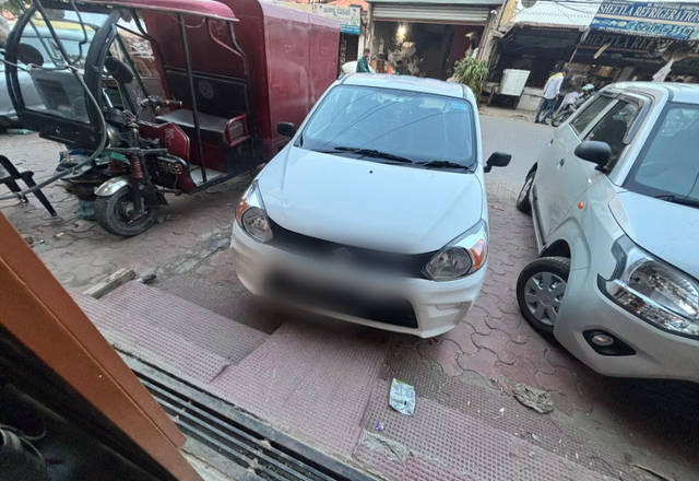 https://images10.gaadi.com/usedcar_image/4528085/original/183fa7ae-8528-45f6-ae47-e3f0a3e4662e.?imwidth=6400