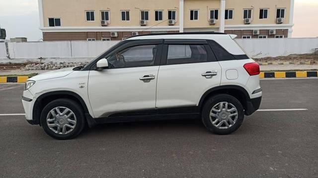 https://images10.gaadi.com/usedcar_image/4528093/original/processed_ab29a1d63f02e5d0c922741f6ce99e23.jpg?imwidth=6402