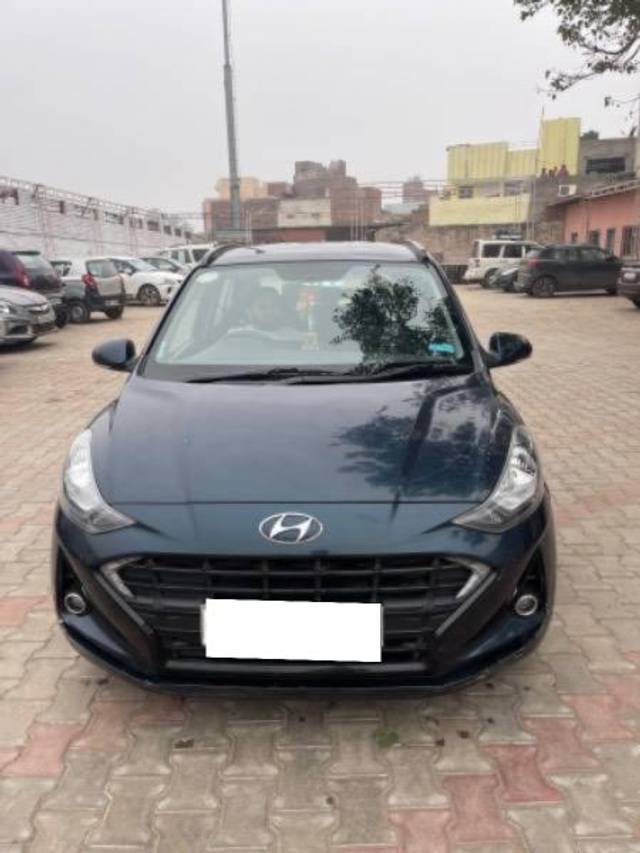 https://images10.gaadi.com/usedcar_image/4528098/original/processed_3f2e87bf-657c-437a-90cb-5c8e4d781a99.jpeg?imwidth=6400