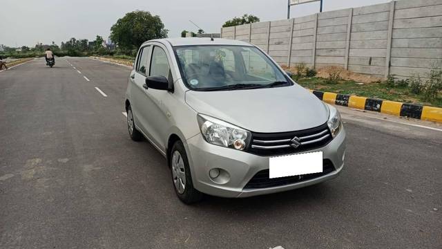 https://images10.gaadi.com/usedcar_image/4528099/original/processed_00f30436c80b91a58e4713c80771de7e.jpg?imwidth=6400