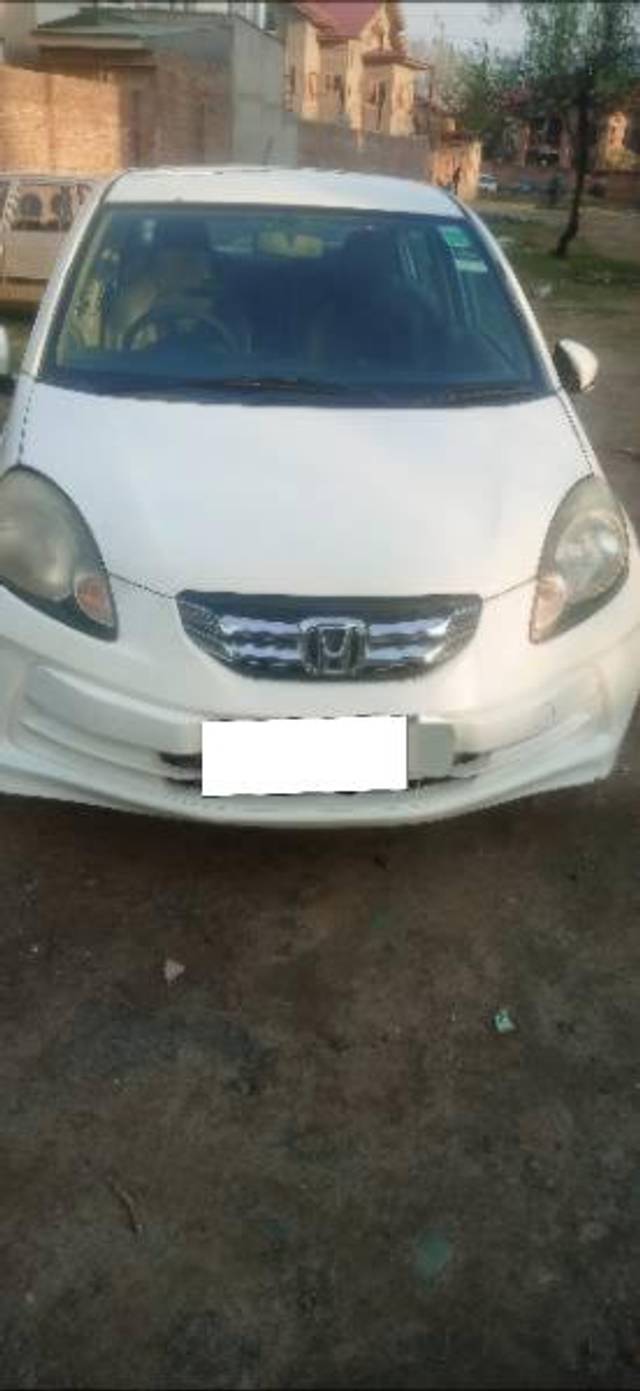 https://images10.gaadi.com/usedcar_image/4528111/original/processed_80b735e5-9fc6-408b-8ef2-aa3942845faa.jpg?imwidth=6400