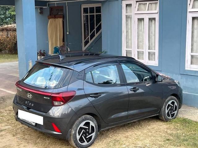 https://images10.gaadi.com/usedcar_image/4528120/original/processed_a506eafc-a773-4353-b398-9af6bc1e2c4e.jpeg?imwidth=6401