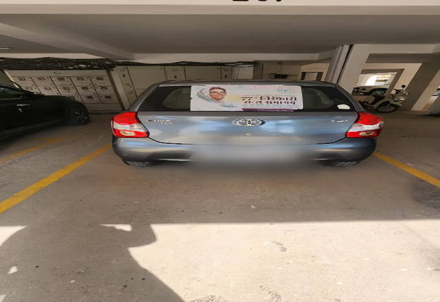 https://images10.gaadi.com/usedcar_image/4528137/original/2df0361a-d6b9-4a5e-8a85-6a53da93c398.?imwidth=6401