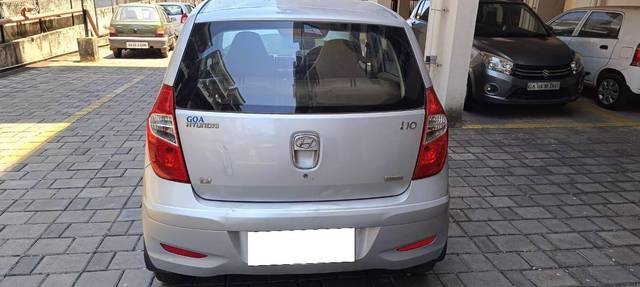https://images10.gaadi.com/usedcar_image/4528173/original/processed_19bf055d-4d01-4496-88ee-7b51d122e9d5.jpg?imwidth=6400