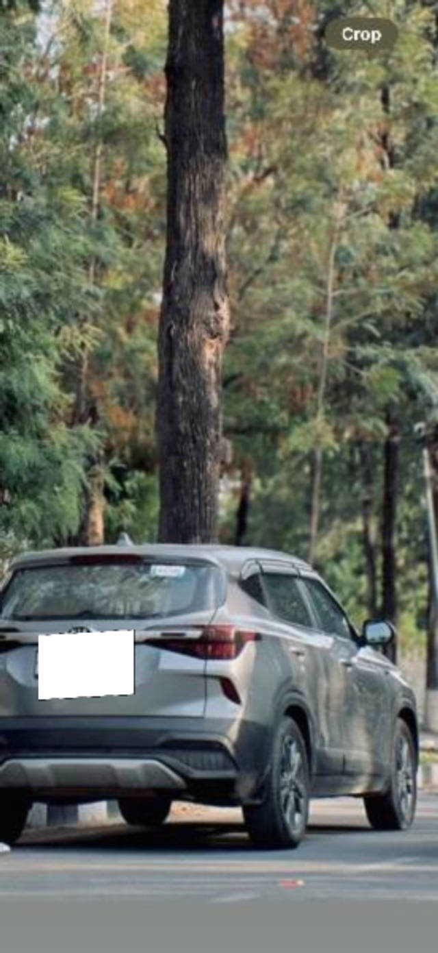 https://images10.gaadi.com/usedcar_image/4528174/original/processed_b704f58e-2365-4944-9e6b-e44b908761f3.png?imwidth=6402