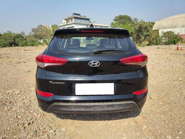 https://images10.gaadi.com/usedcar_image/4528189/original/processed_c9cf9c48c25474544da6df1dc1c80505.jpg?imwidth=6402